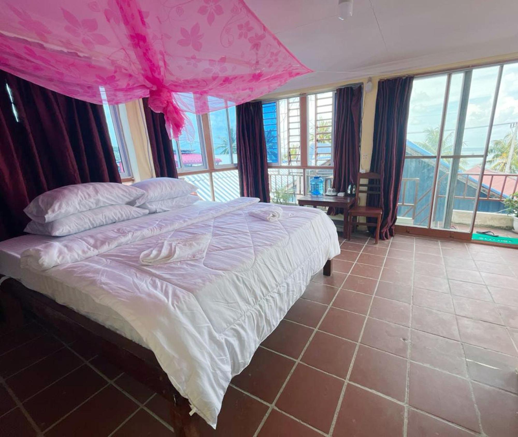 Koh Rong Homestay Kaoh Touch Esterno foto